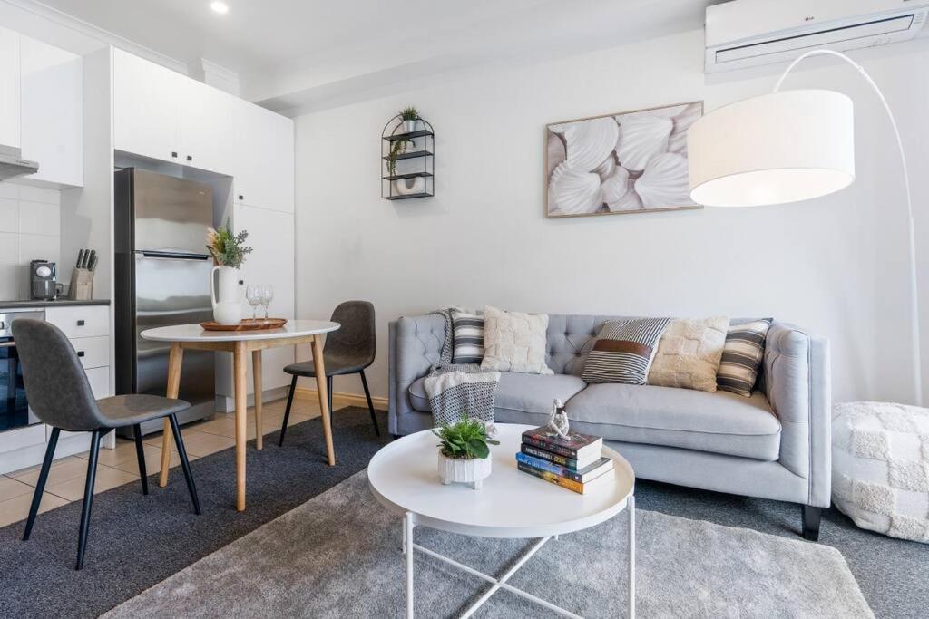 墨尔本Cozy 1 Bedder In St Kilda With Balcony公寓 外观 照片