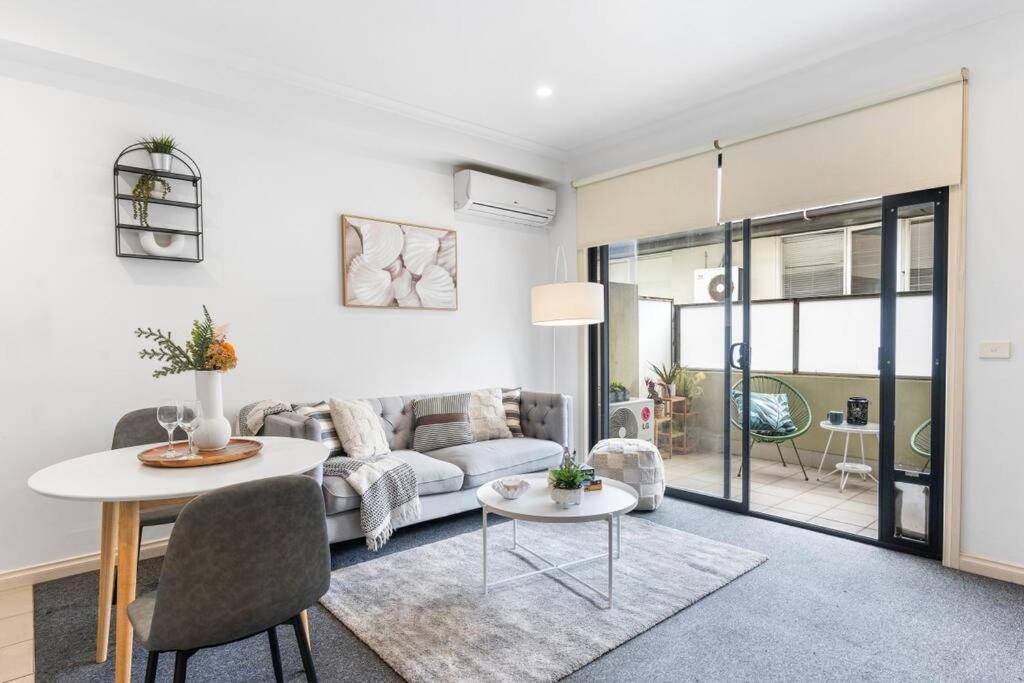 墨尔本Cozy 1 Bedder In St Kilda With Balcony公寓 外观 照片